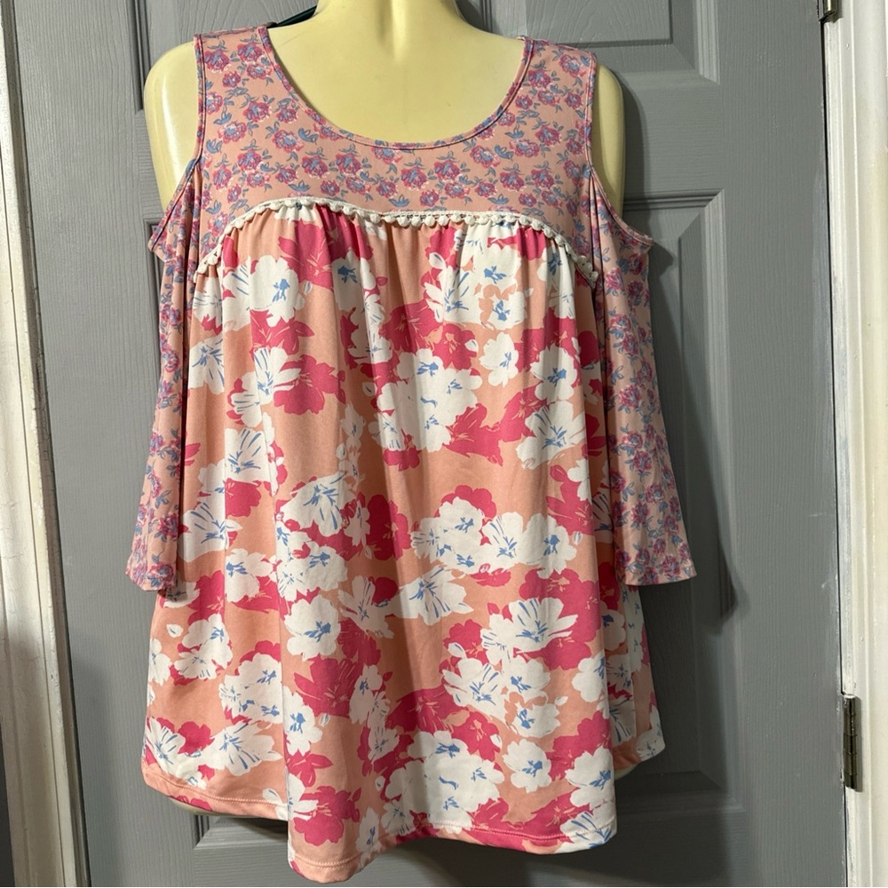 New Directions Floral Cold Shoulder Blouse - Pink and White